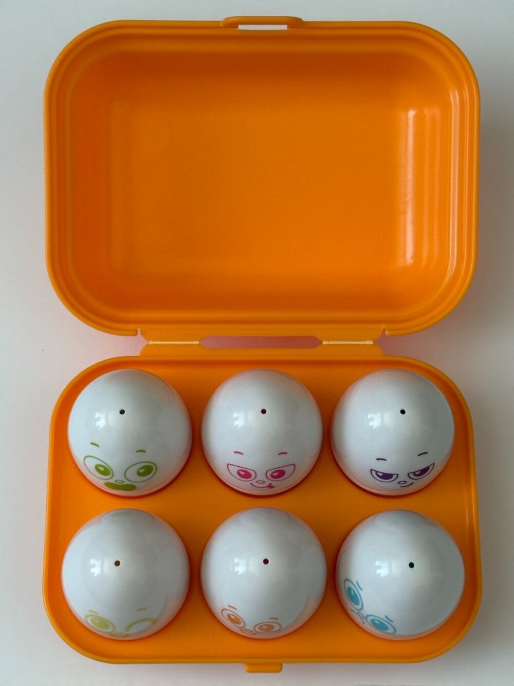 Tomy Lamaze Hide and Squeak Eggs Shape Color Sorting Toy 1993 Orange Carton Vtg